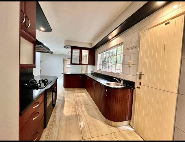 4 BEDROOM HOUSE FOR SALE IN CHASE VALLEY